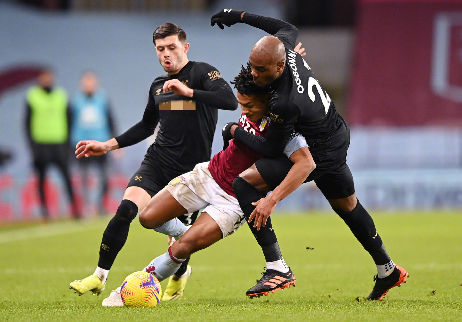 两队在上半 两队在上半